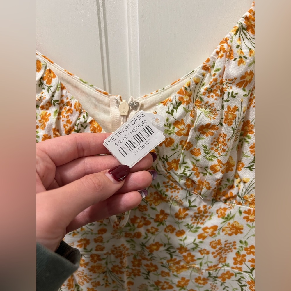NWT LUSH mini yellow floral dress, size M - Picture 5 of 7